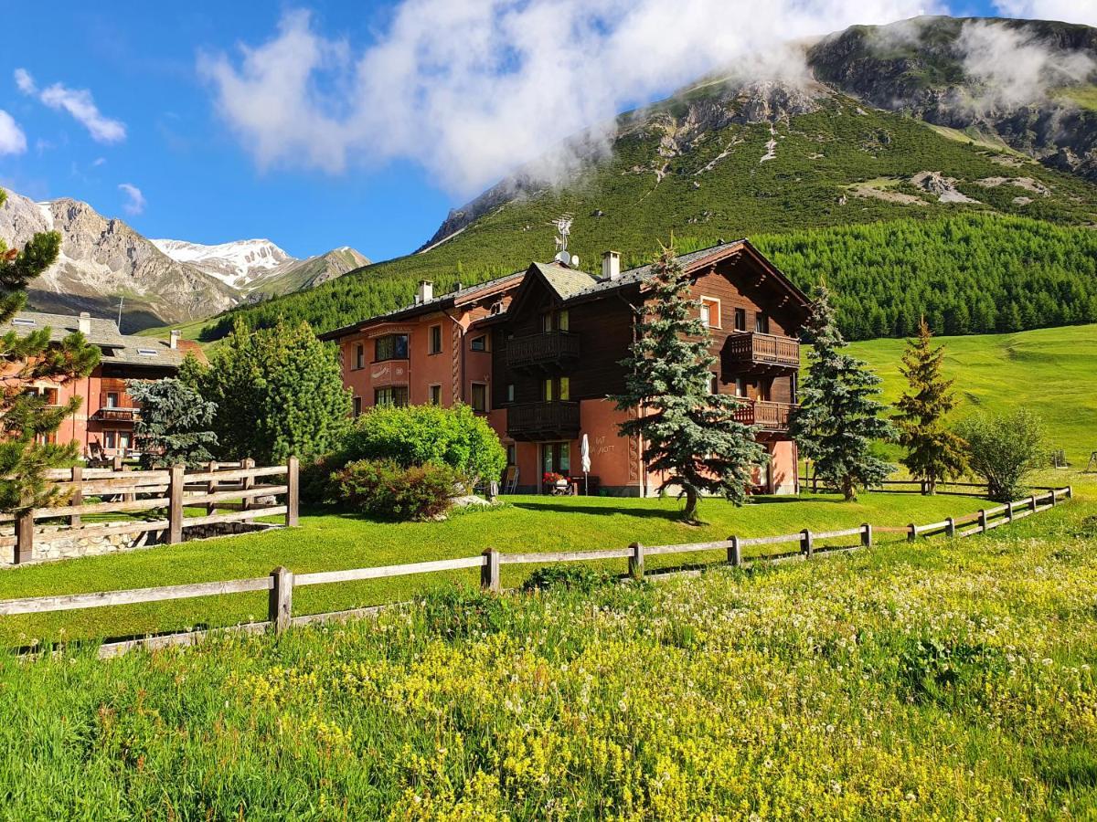 Residence Bait Da Mott Livigno Kültér fotó