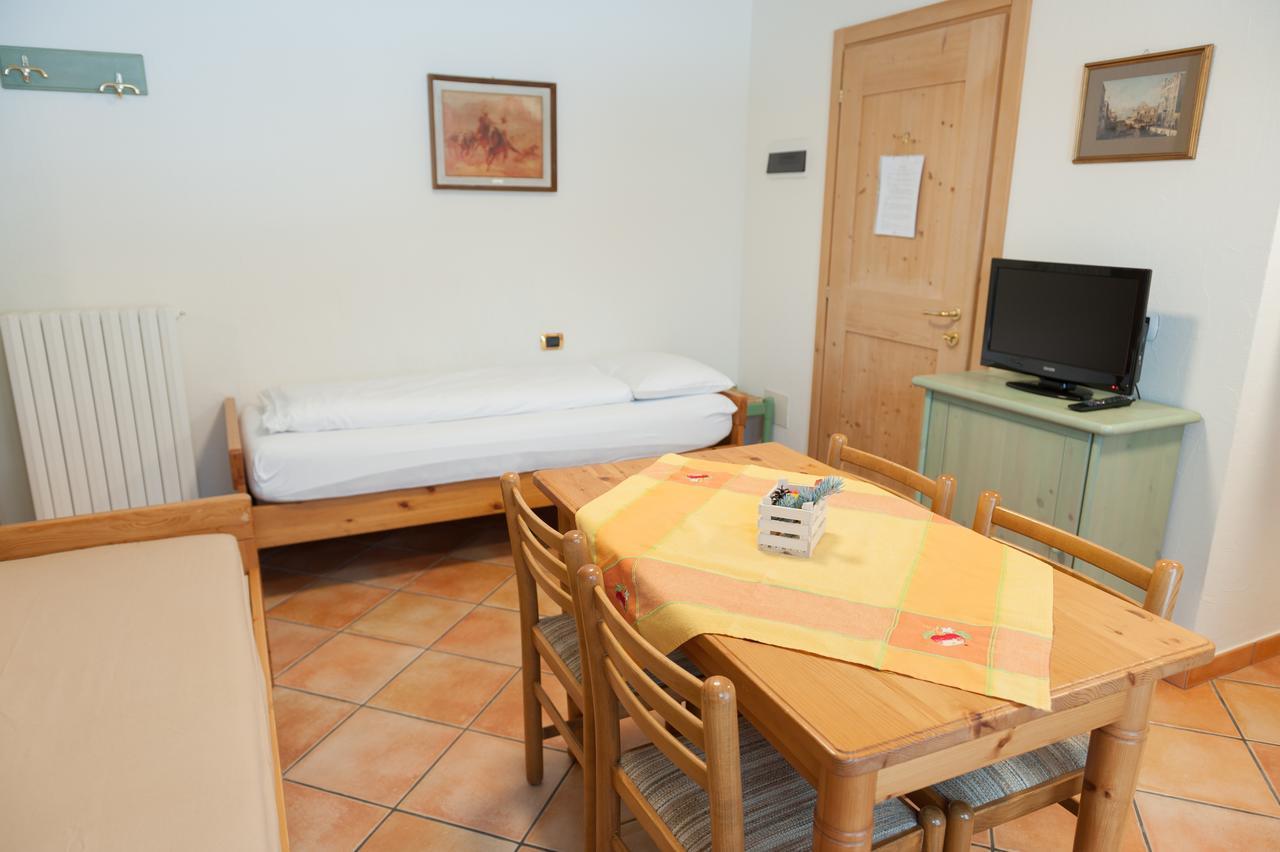 Residence Bait Da Mott Livigno Kültér fotó