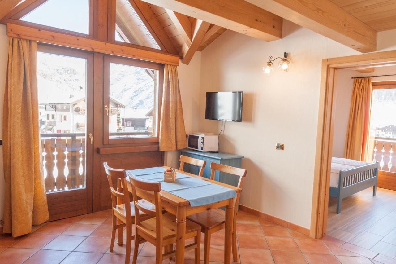 Residence Bait Da Mott Livigno Kültér fotó